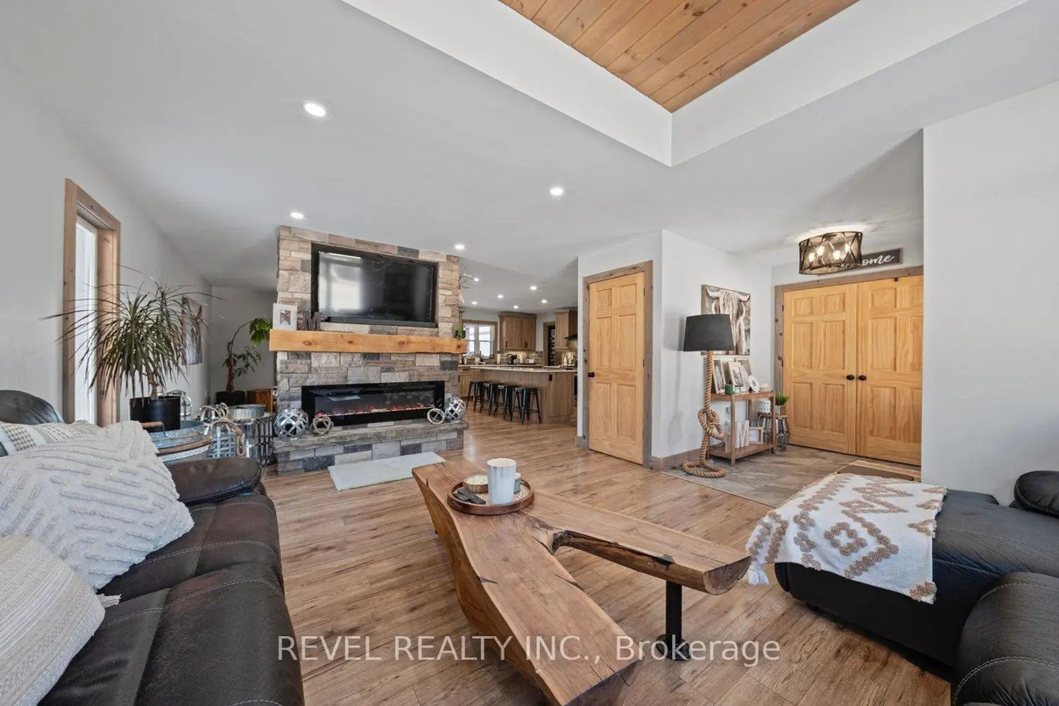 6 Kings Lane photo 5