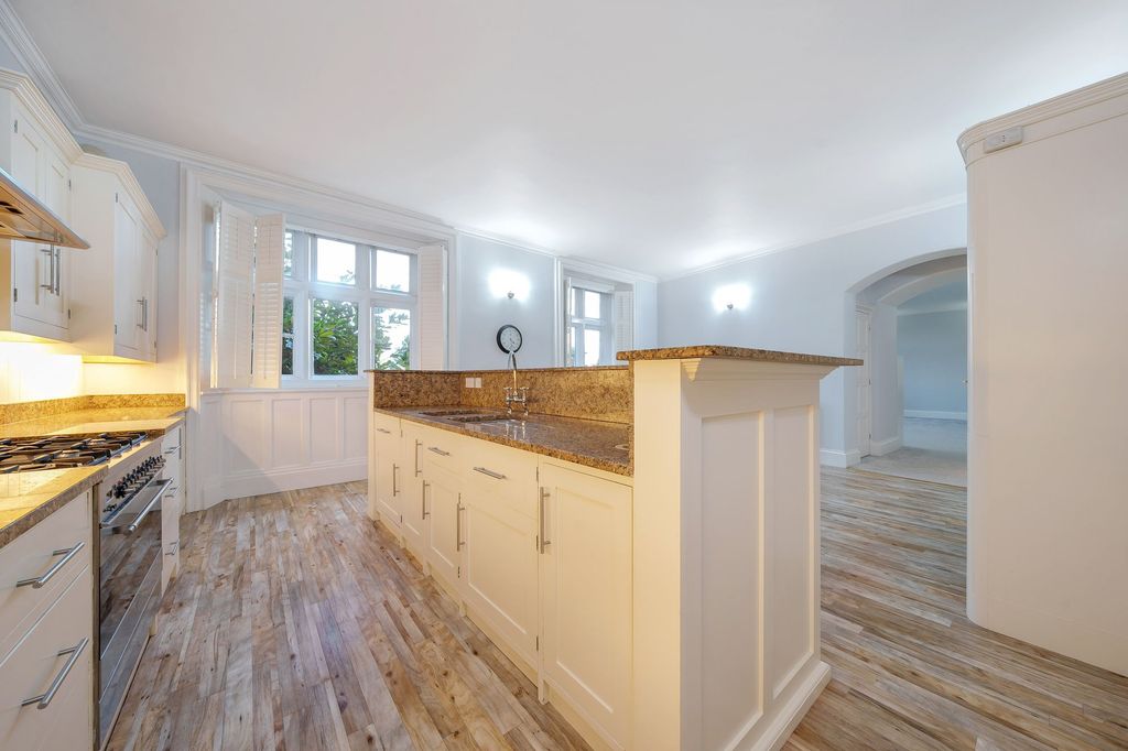 Additional image 4 of 2 bed flat for saleGoldings Hall, Waterford, Hertford SG14