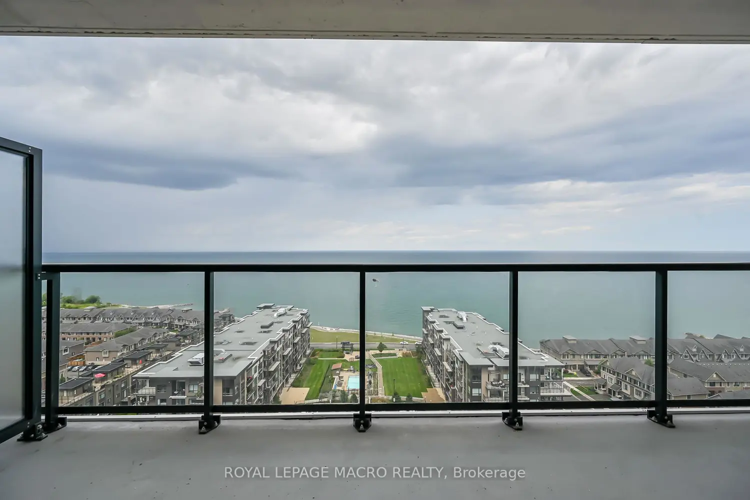 385 Winston Road 1607