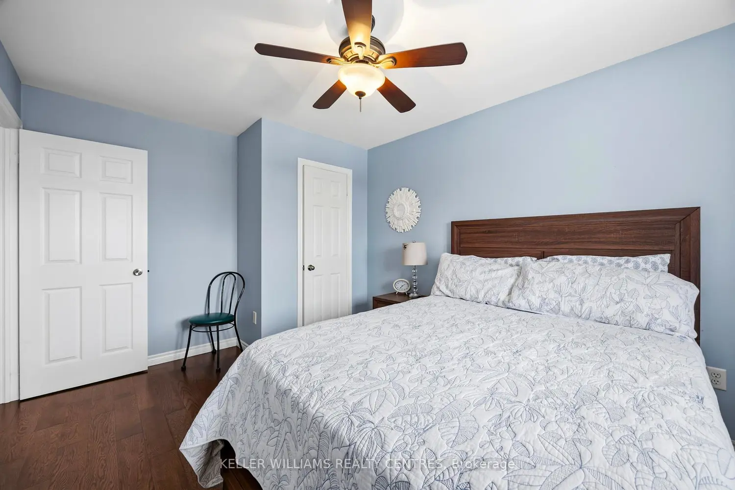 13 Surrey Drive photo 4