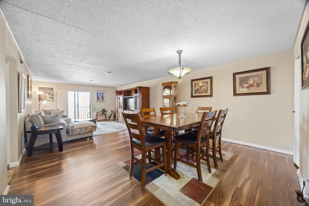 Additional image 4 of 20933 Valley Forge Circle Unit 933, King Of Prussia, PA 19406