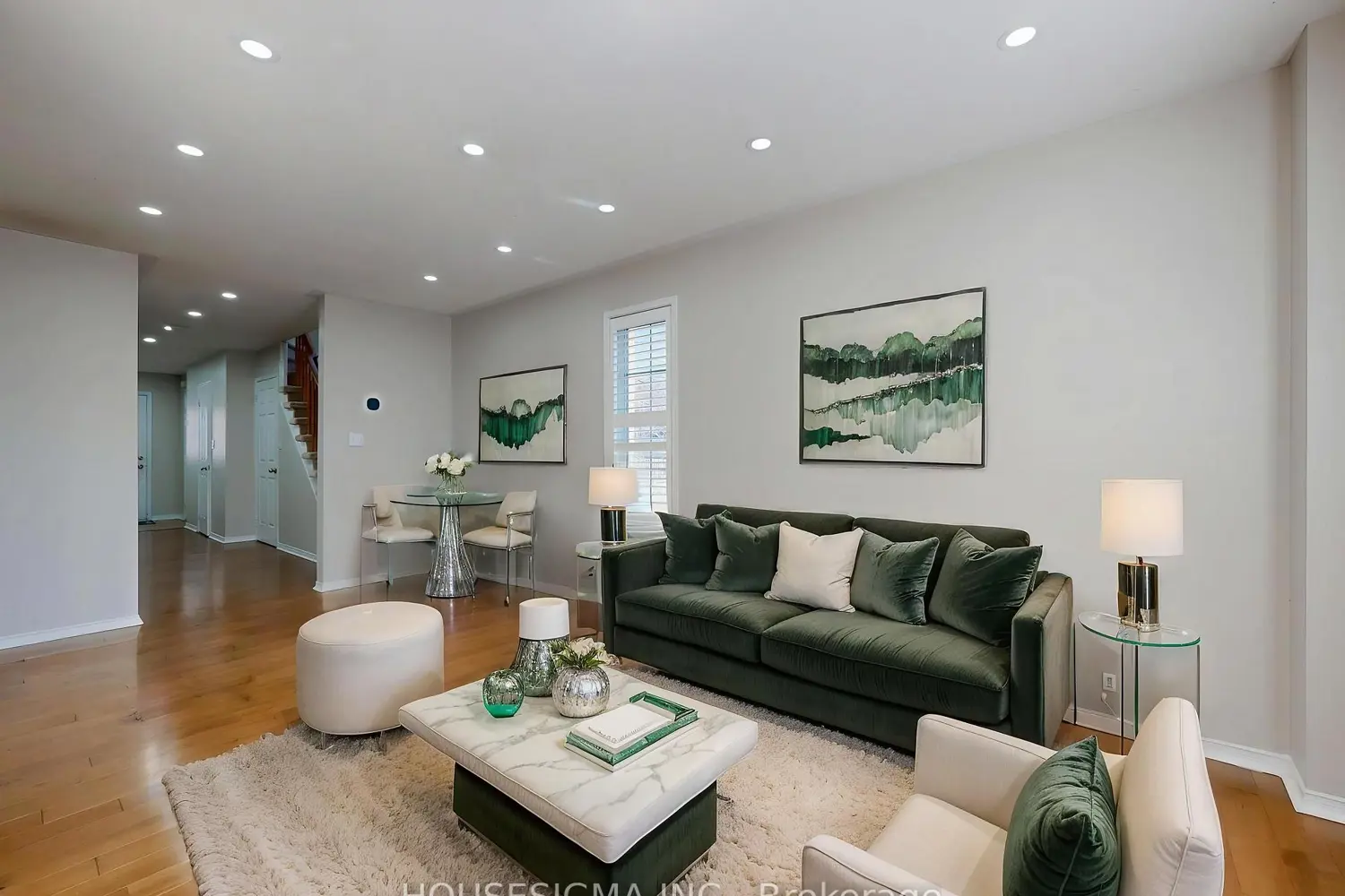 44 Ventura Lane photo 2