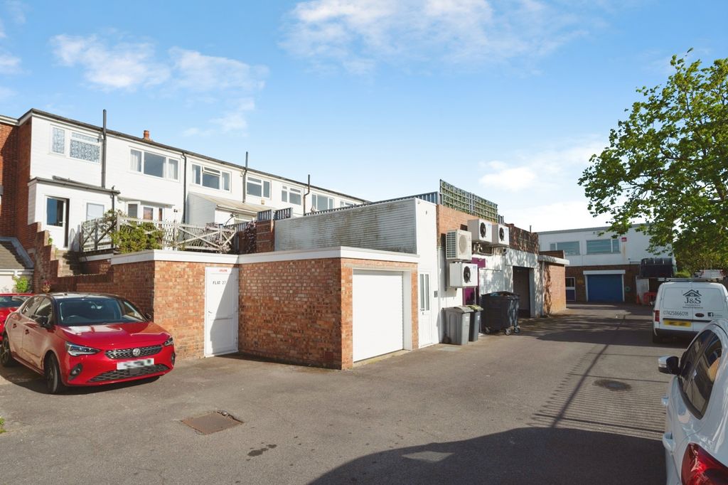 Additional image 2 of 3 bed maisonette for saleRails Lane, Hayling Island, Hampshire PO11