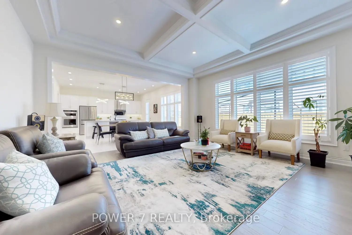 27 Joiner Circle photo 3