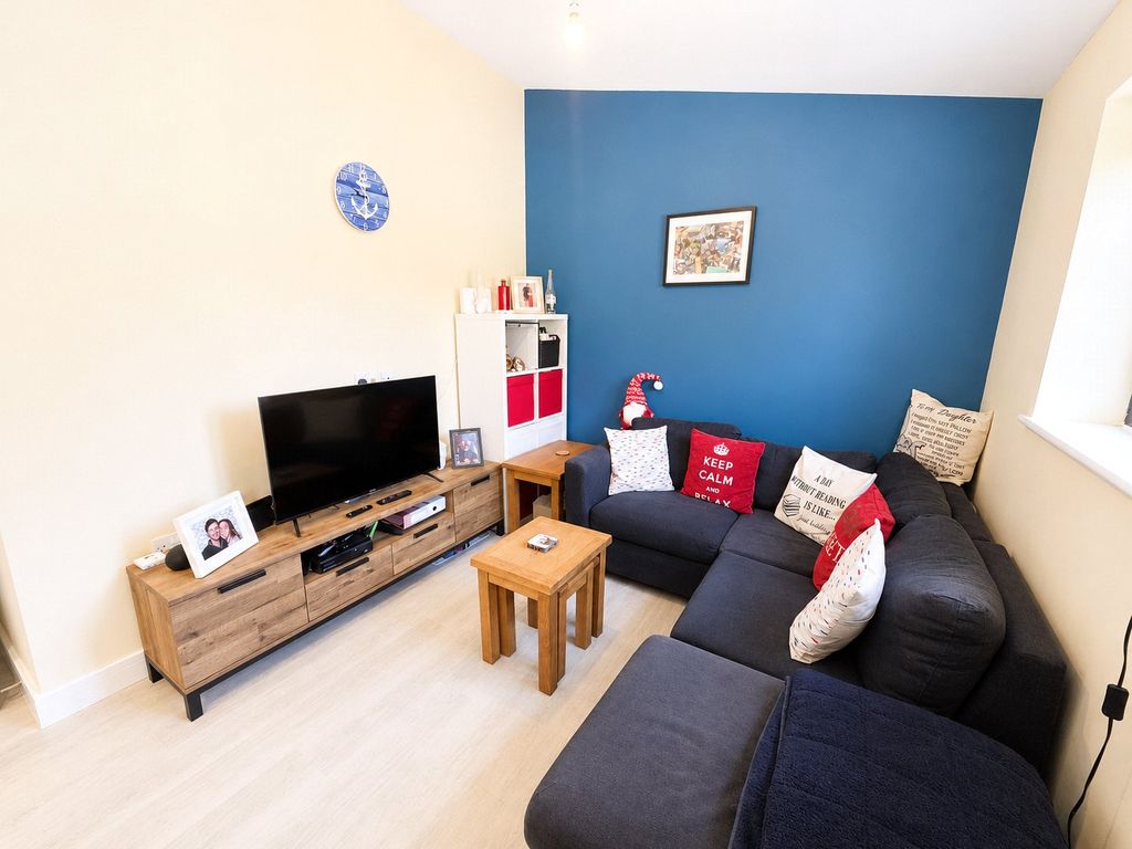 Additional image 3 of 2 bed flat for sale10 St Andrews Place, Stratton, Bude, Cornwall EX23