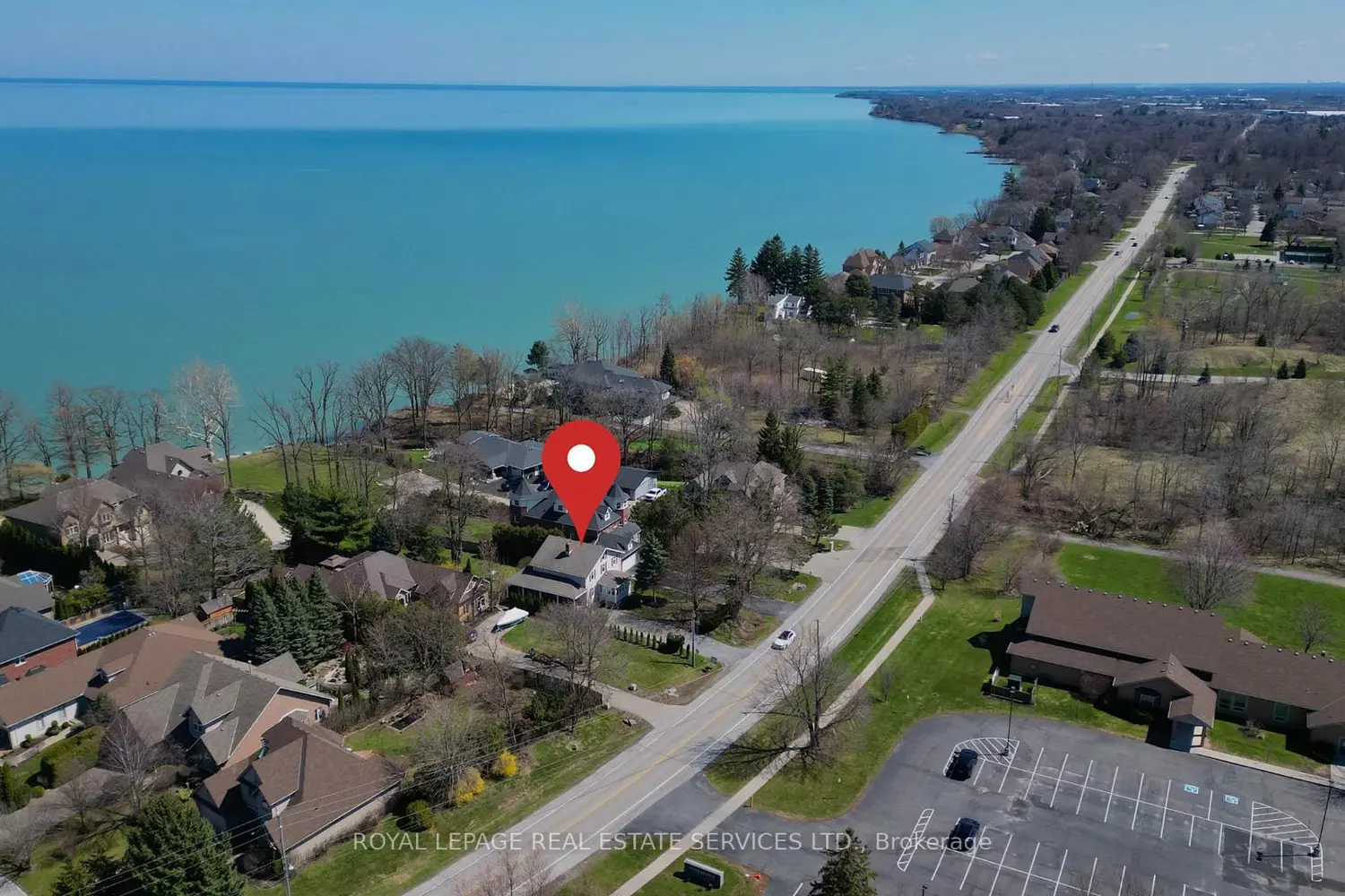 139 Lake Street photo 5