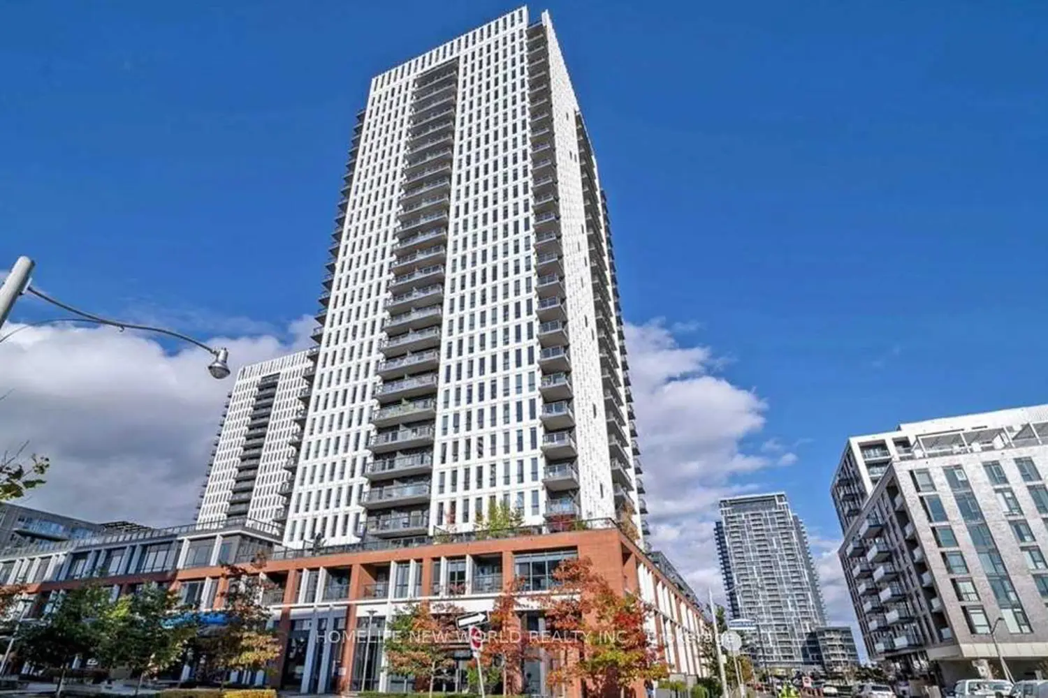 55 Regent Park Boulevard 1807