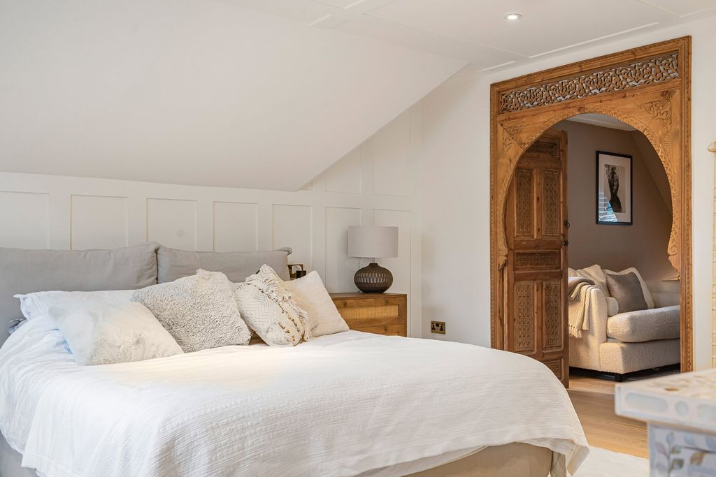 Additional image 24 of 5 bed detached house for saleMannings Heath, West Sussex RH13