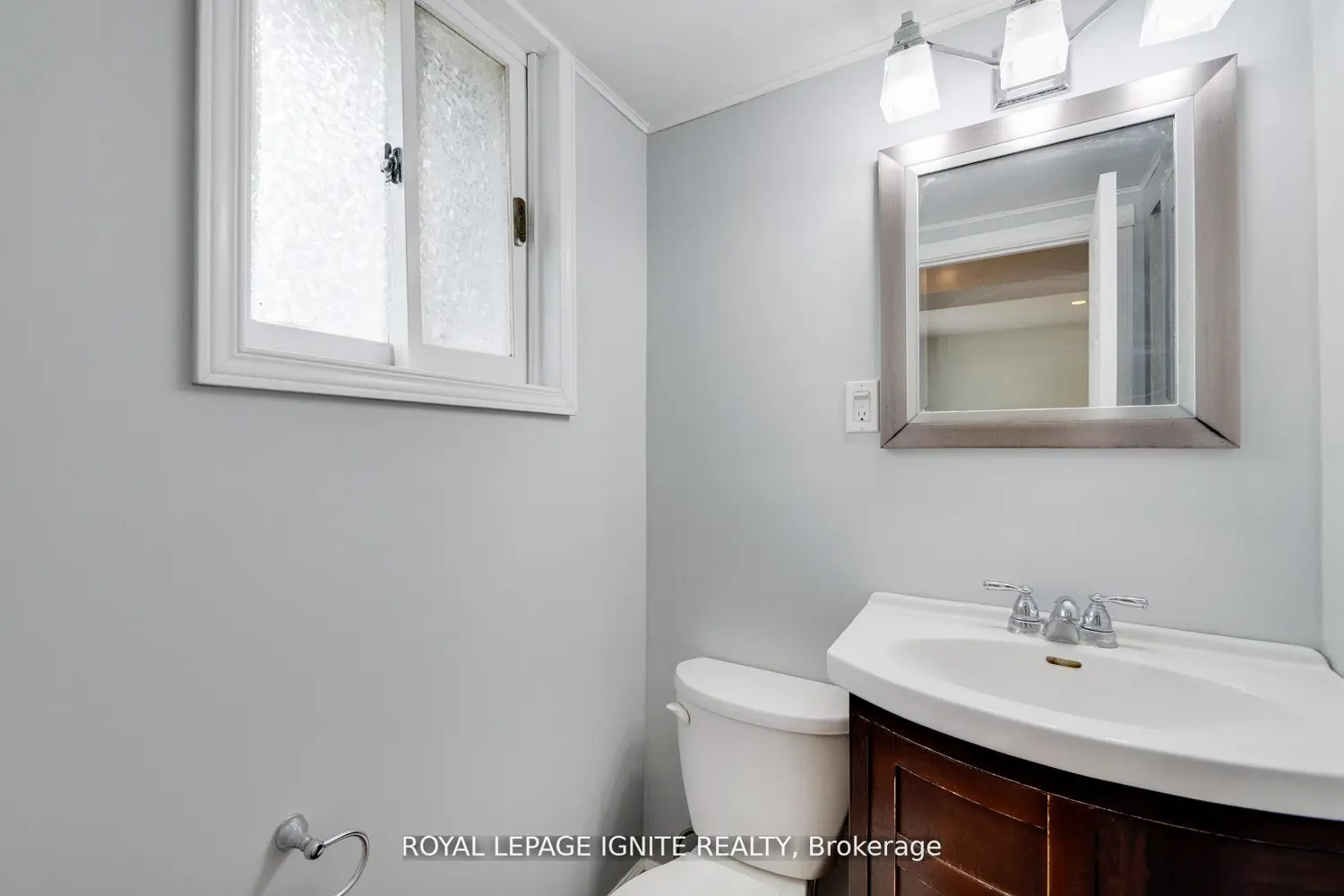 Additional image 14 of 1761 Daleview Crescent