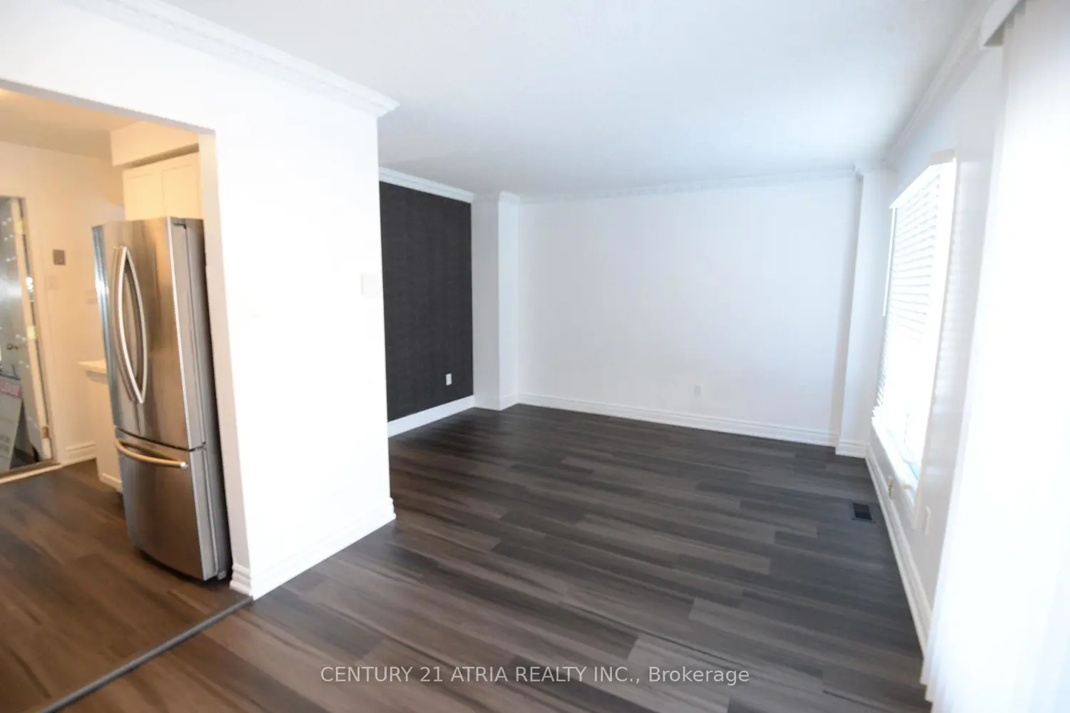 87 Radford Drive photo 3