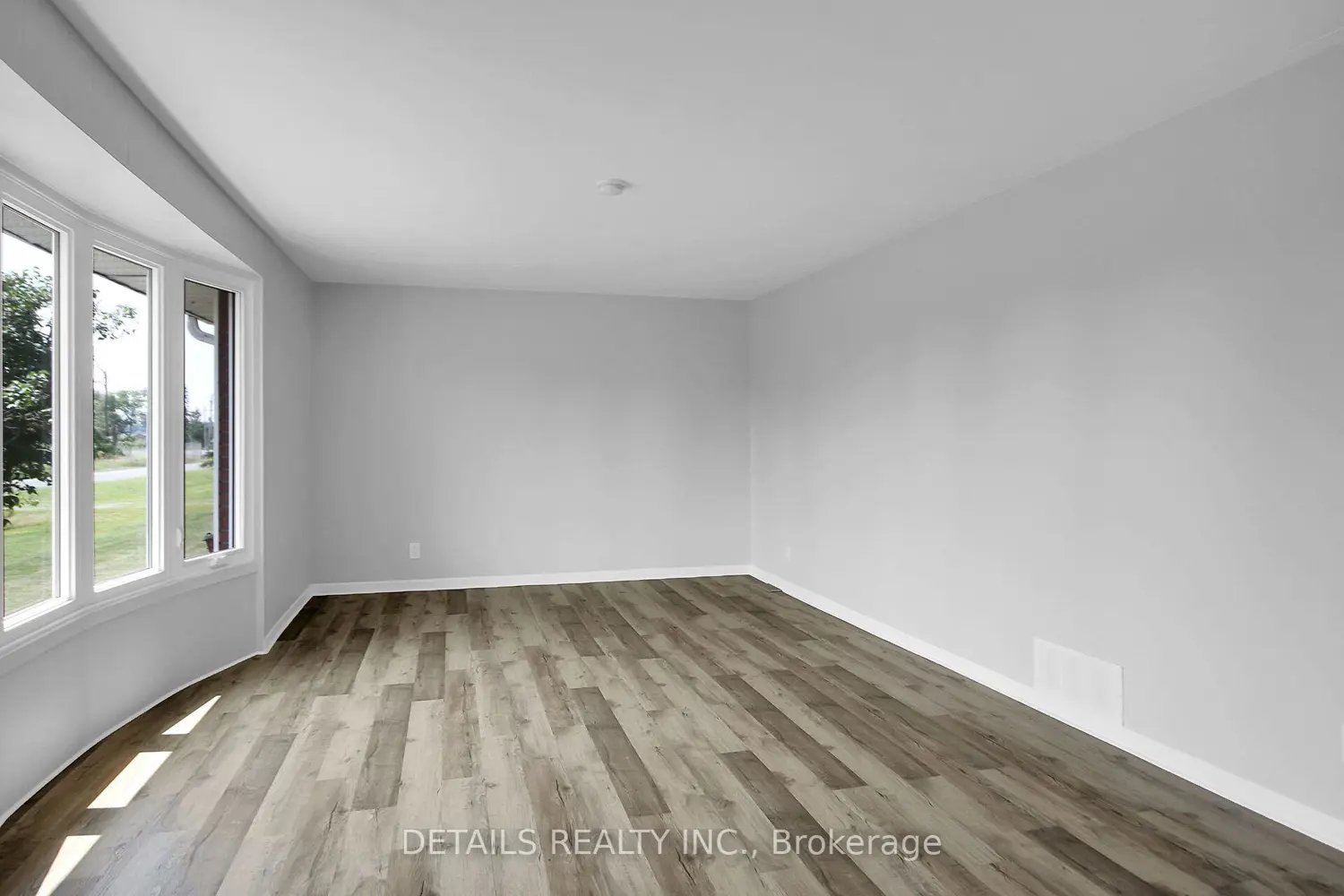 13459 Loucks Road photo 3