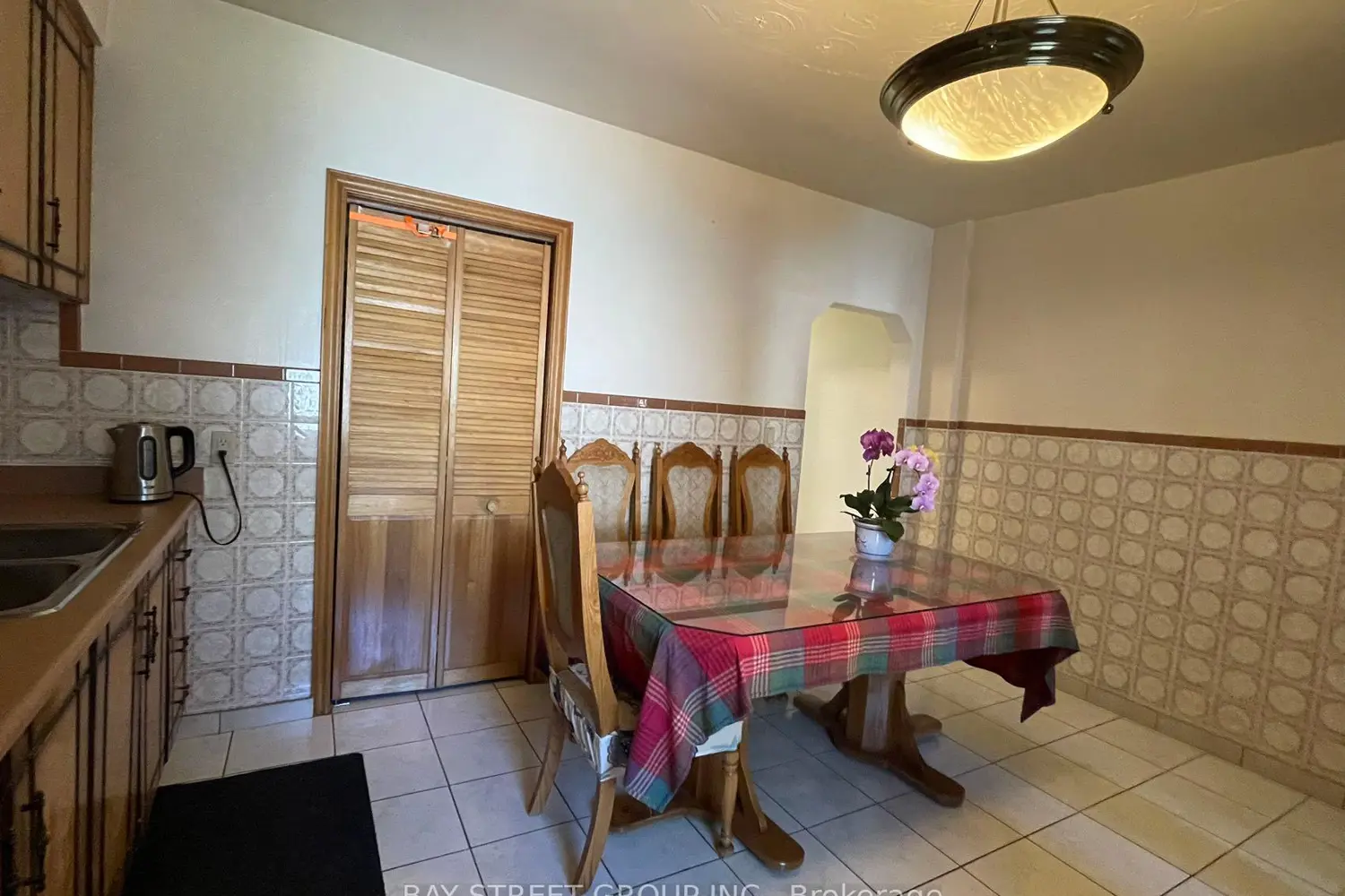 543 Crawford Street photo 4