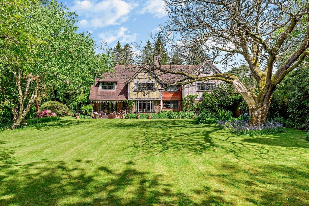 Additional image 3 of 6 bed detached house for saleMead Road, Hindhead, Surrey GU26