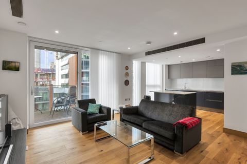 Paddington Exchange, 12 Hermitage Street, Paddington, London W2
