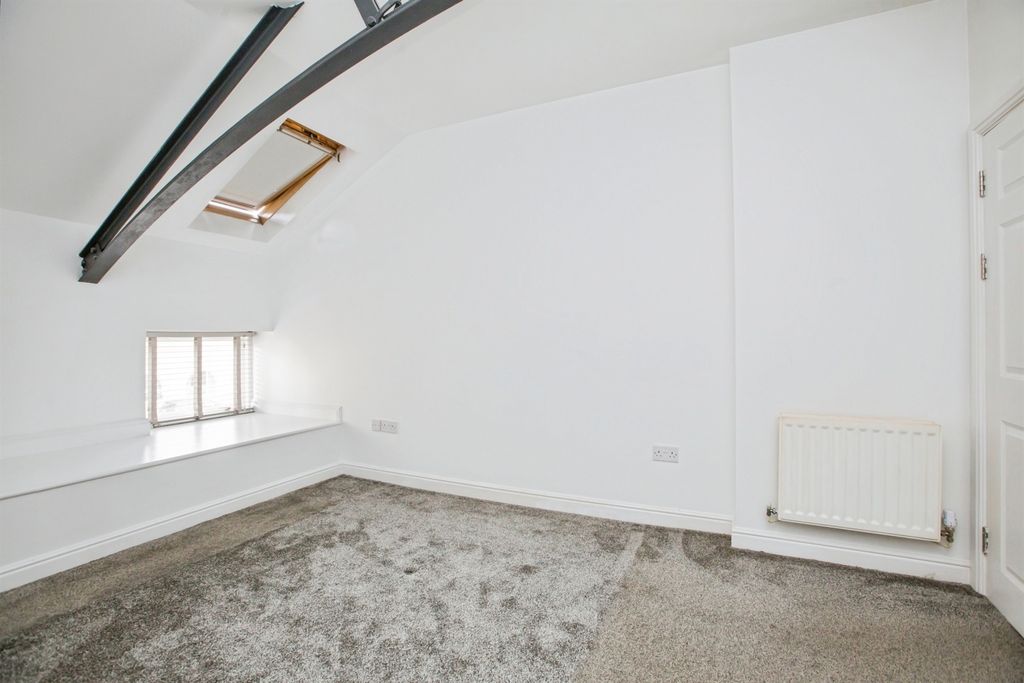 Additional image 12 of 2 bed penthouse for saleCharlotte Close, Halifax HX1