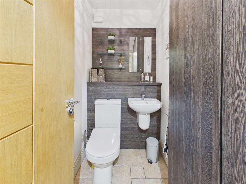 Additional image 7 of 5 bed detached house for saleHeads Lane, Hessle HU13