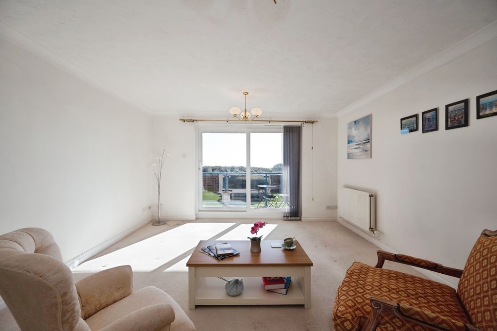 Additional image 2 of 3 bed flat for saleSea Front, Hayling Island, Hampshire PO11