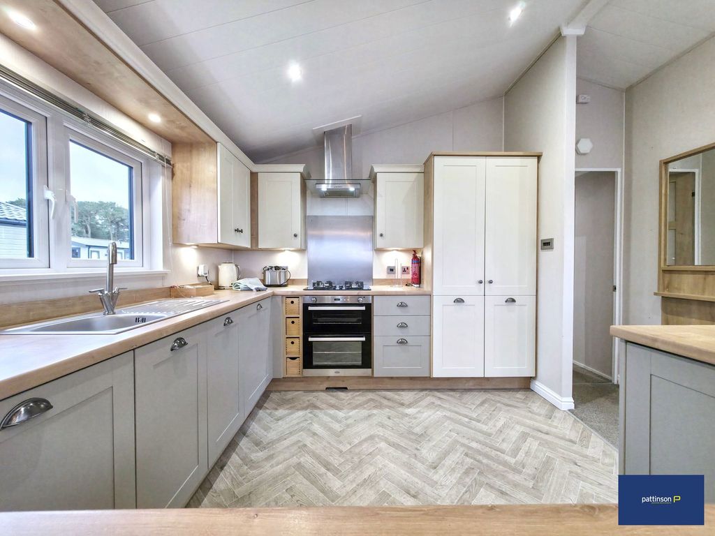 2 bed lodge for saleLowgate, Hexham NE46 photo 4