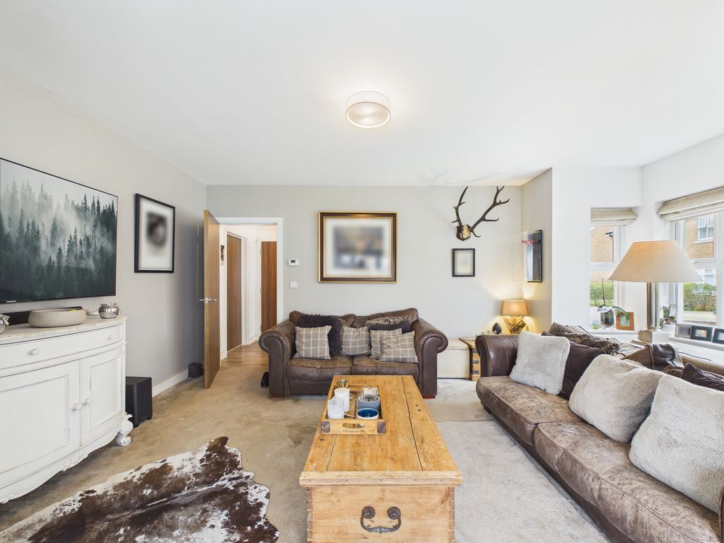 Additional image 12 of 5 bed detached house for saleTimms Close, Horsham, West Sussex RH12