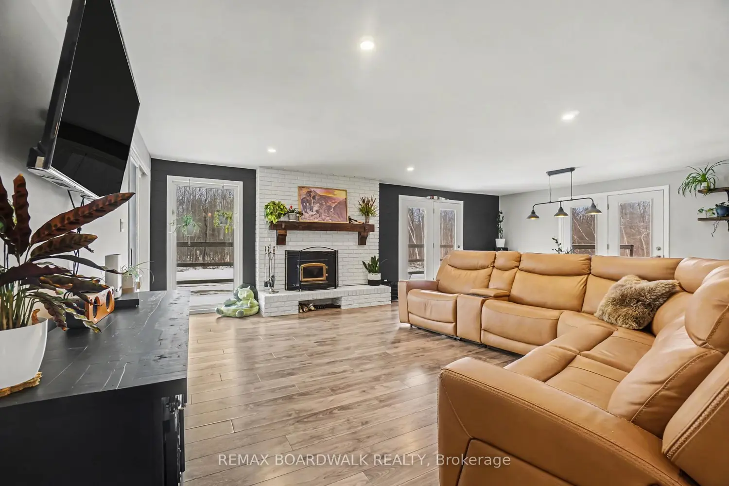 1500 Du Golf Road photo 5
