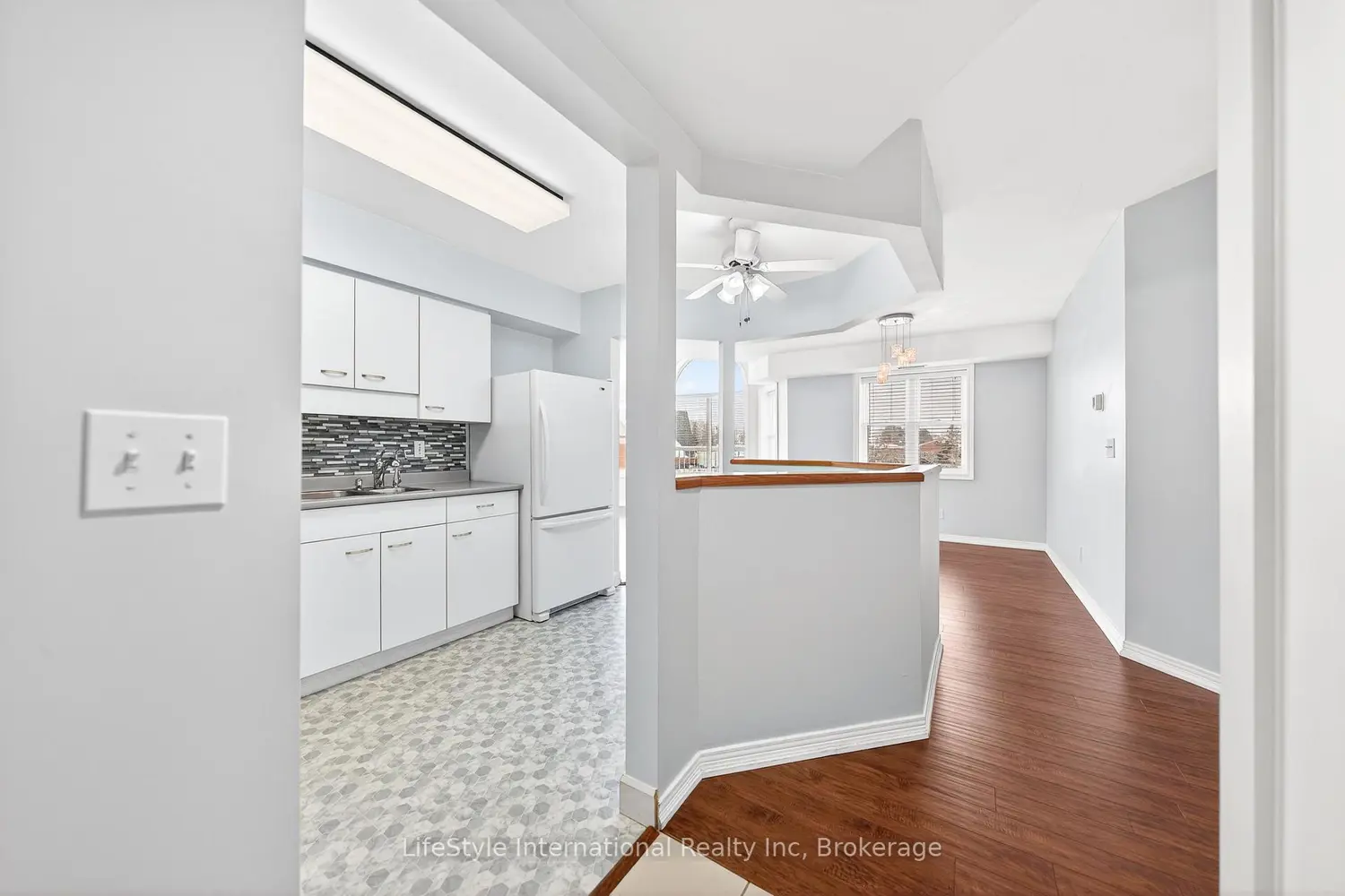 208 Silvercreek Parkway 306 photo 2