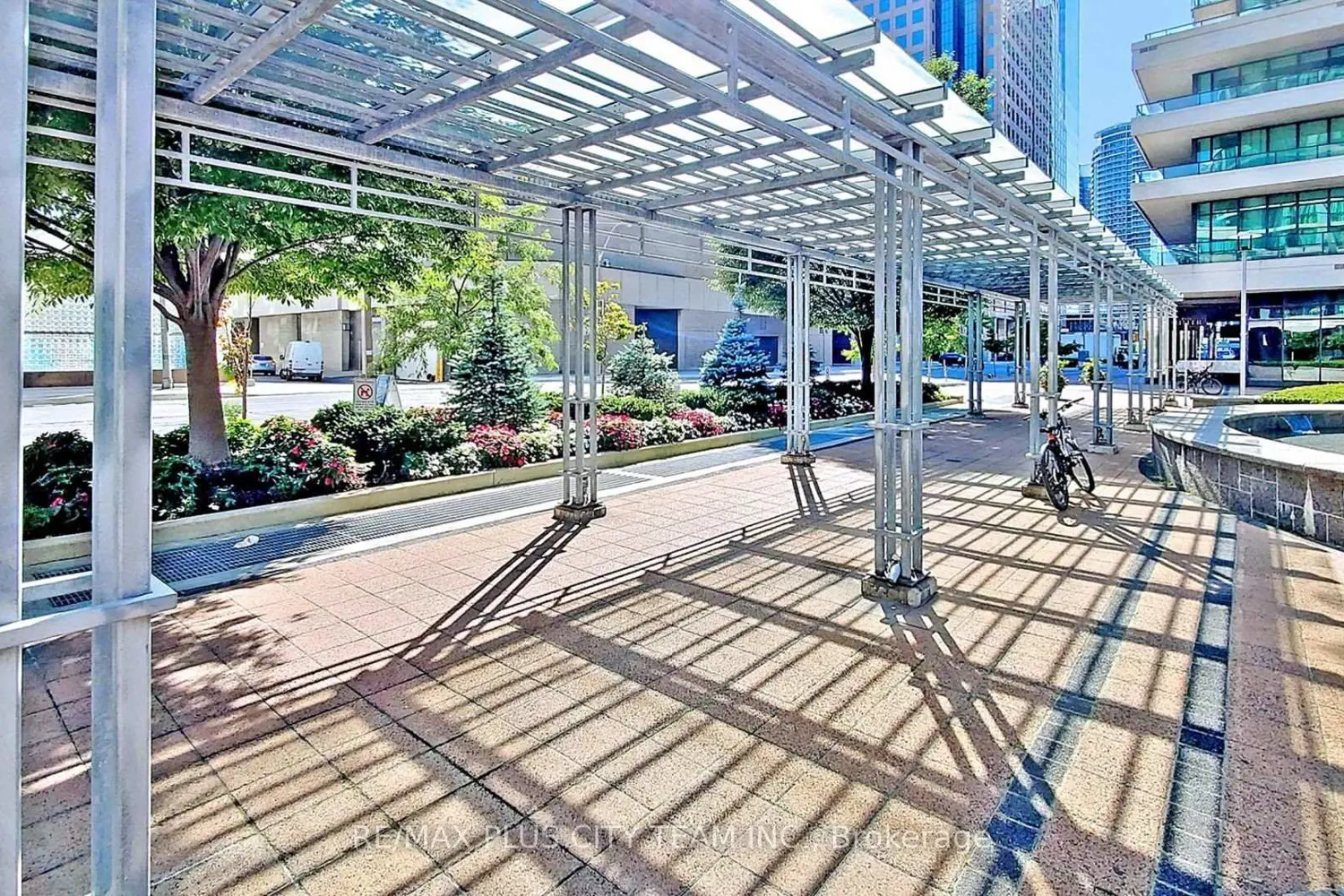 Additional image 17 of 33 Bay Street 2902