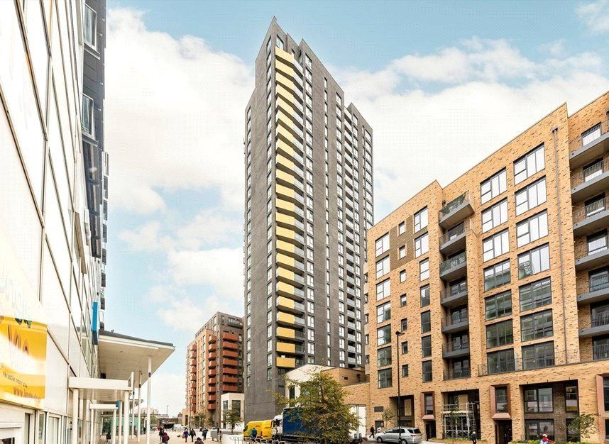 2 bed flat for salePrince Regents Road, Hounslow, Greater London TW3