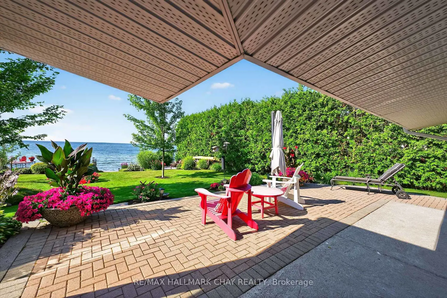 7 Lakeshore Road photo 5