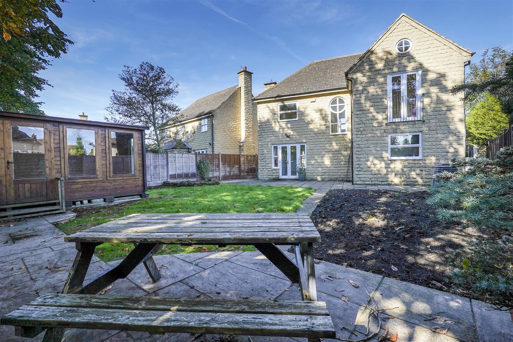 Additional image 26 of 4 bed detached house for saleBrodley Close, Hipperholme, Halifax HX3