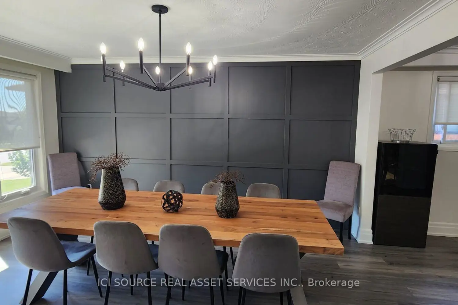 438 Woodbridge Avenue photo 4