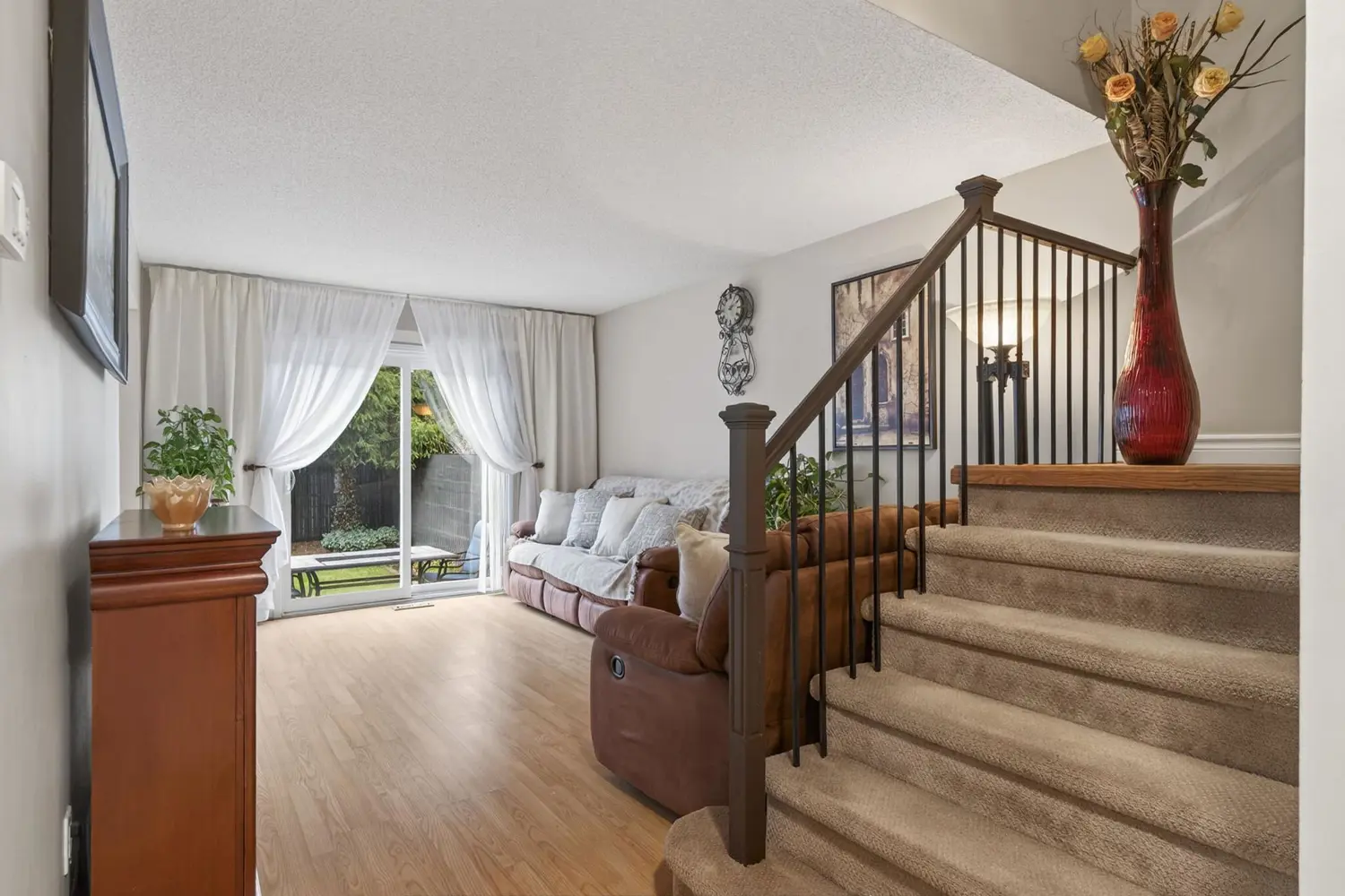 116 Patrice Crescent photo 5