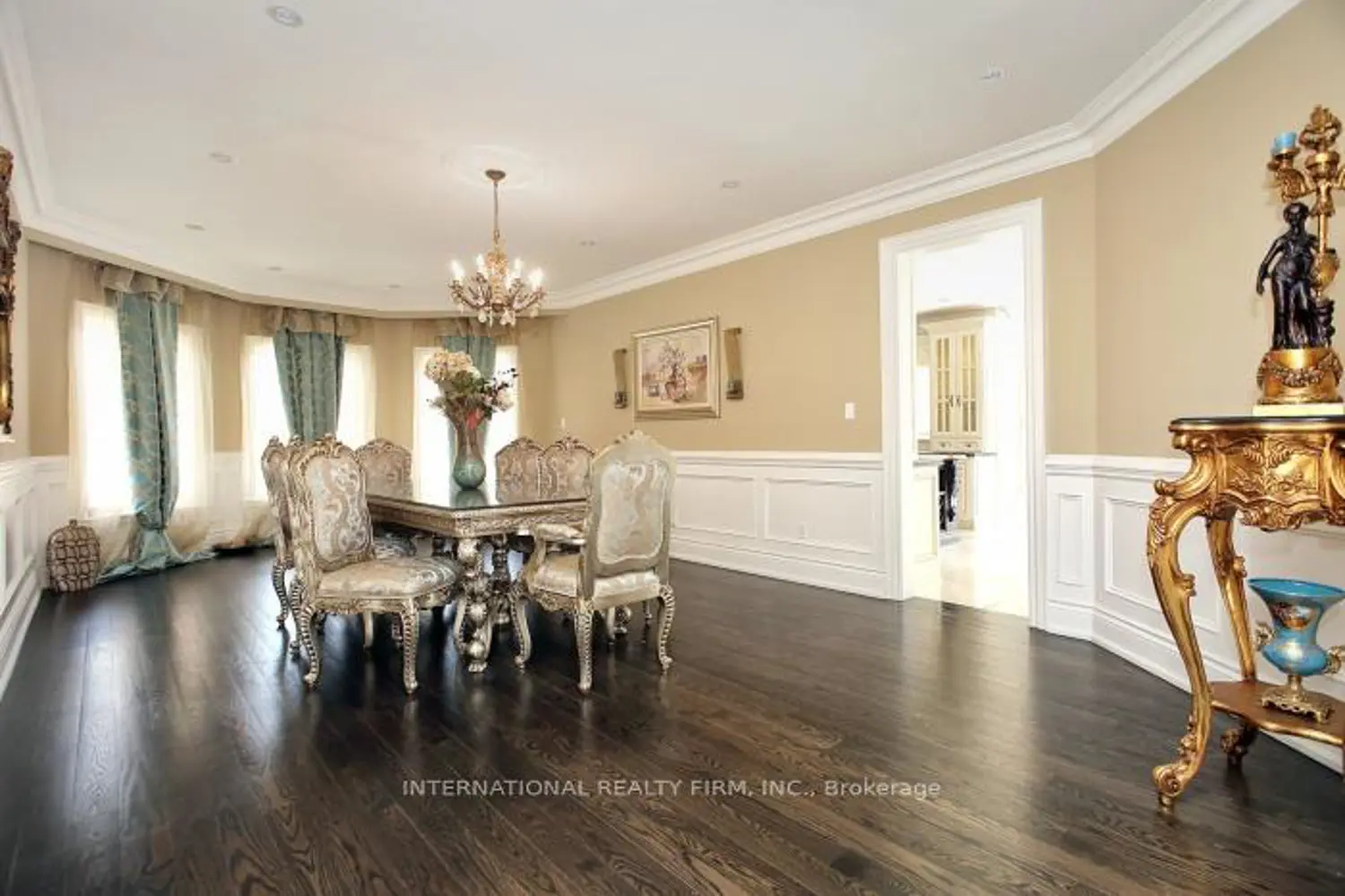 7 Elderwood Drive photo 4