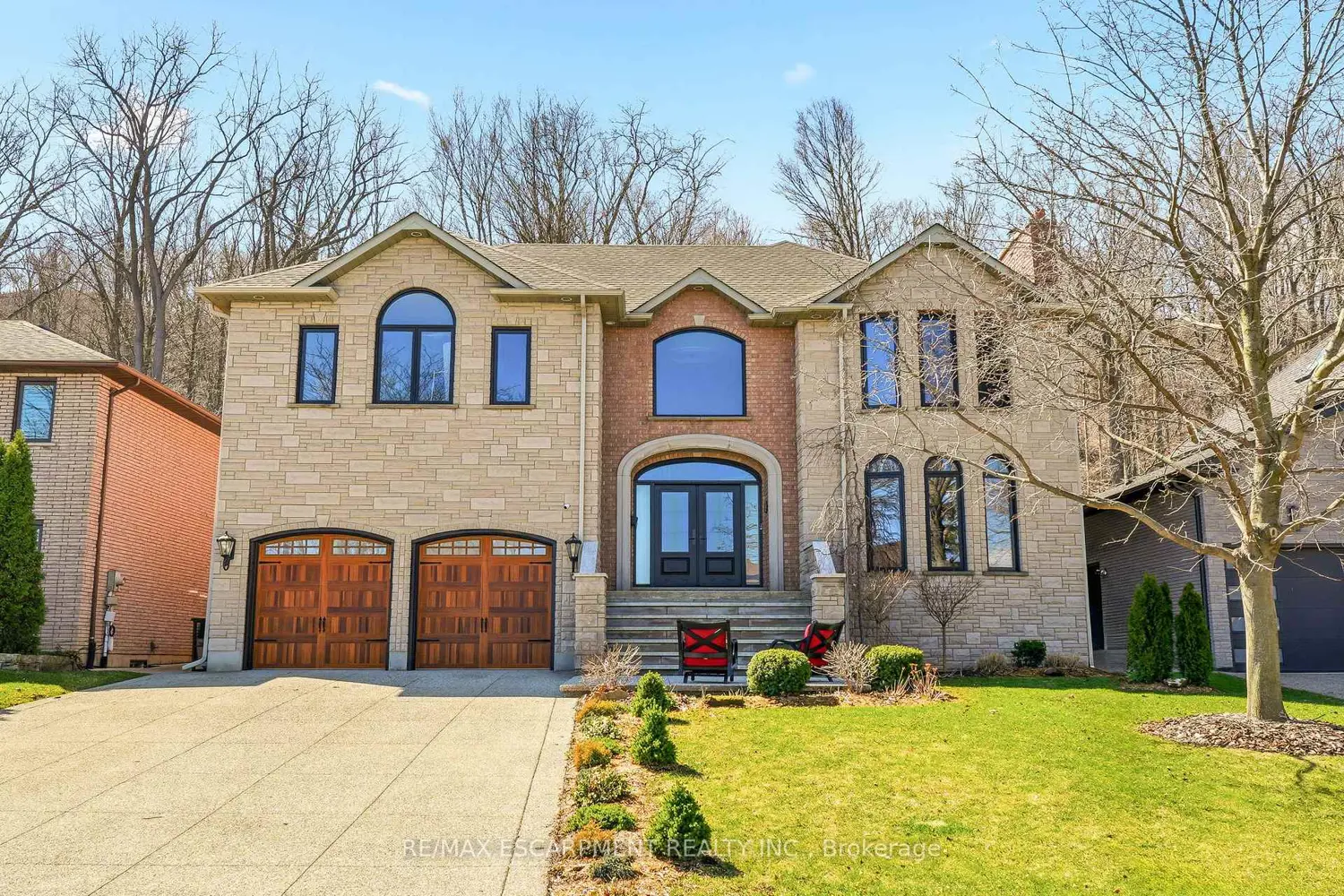 82 Maple Drive