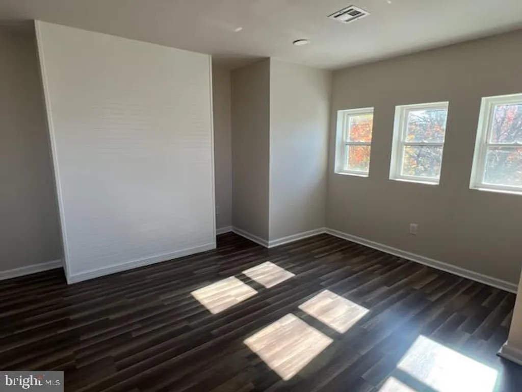 Additional image 47 of 1329 W Roosevelt Boulevard, Philadelphia, PA 19140