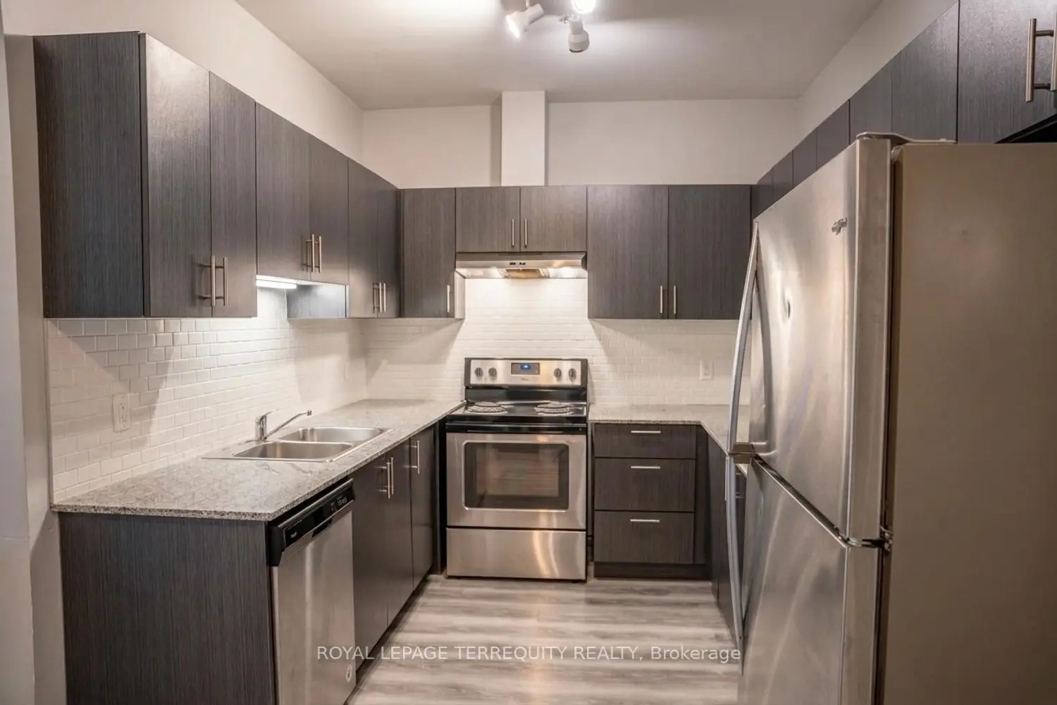 Additional image 14 of 275 Larch Street F106