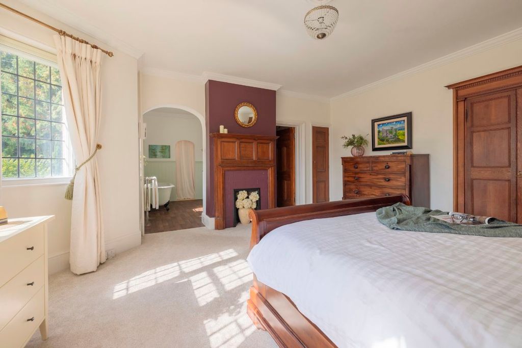 Additional image 23 of 6 bed semi-detached house for saleEdenbridge Road, Hartfield TN7