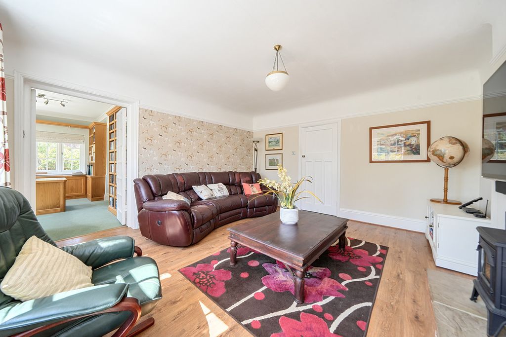 Additional image 12 of 4 bed detached house for saleSt Catherines Road, Hayling Island PO11