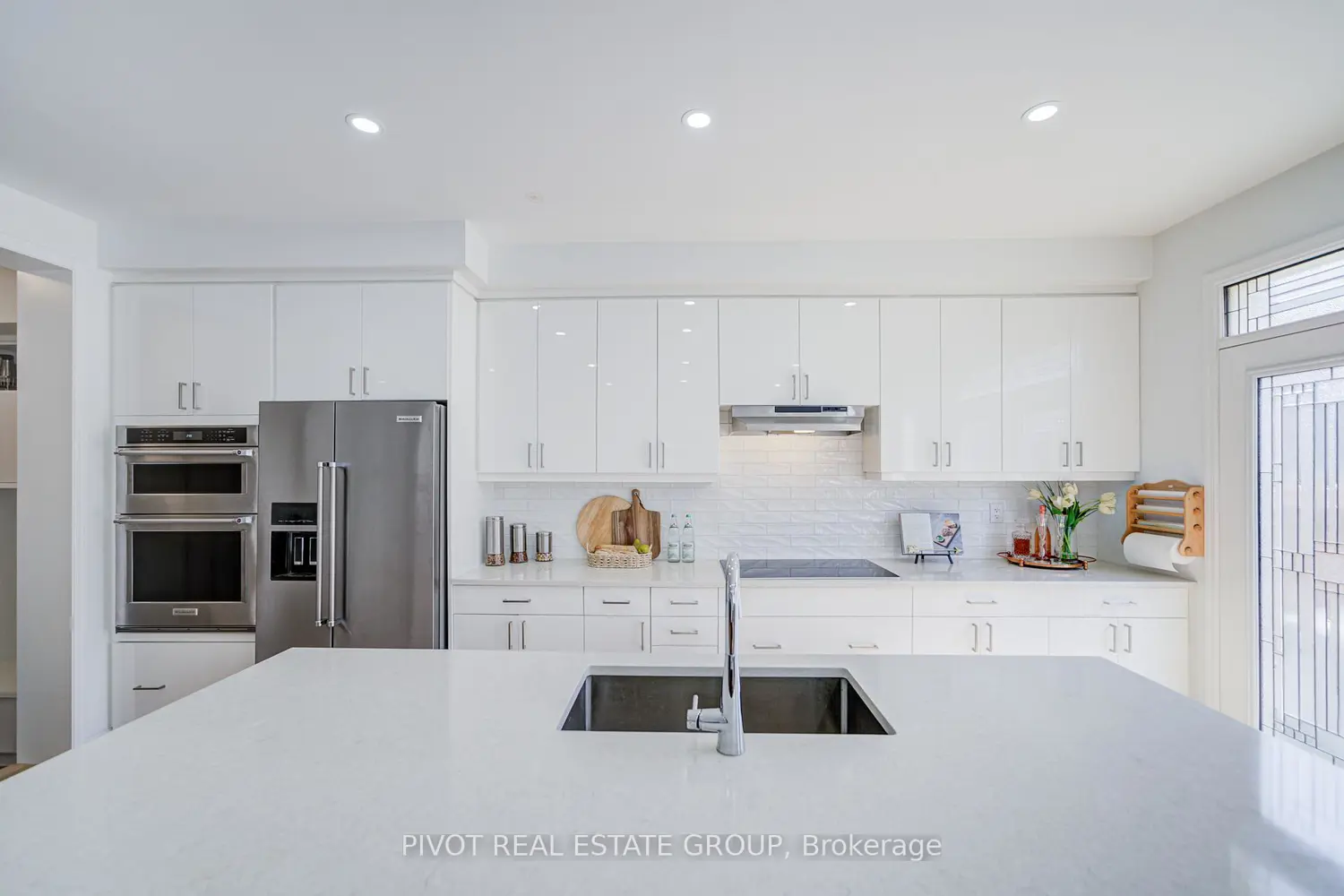 1226 Muskoka Heights photo 3