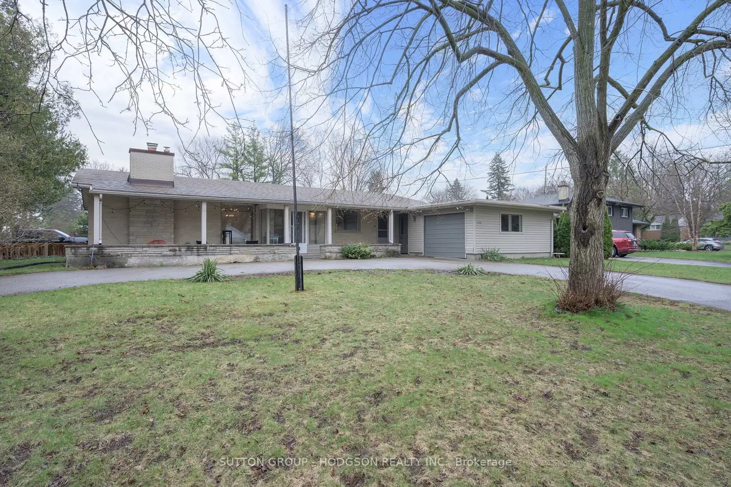 396 Averill Gate