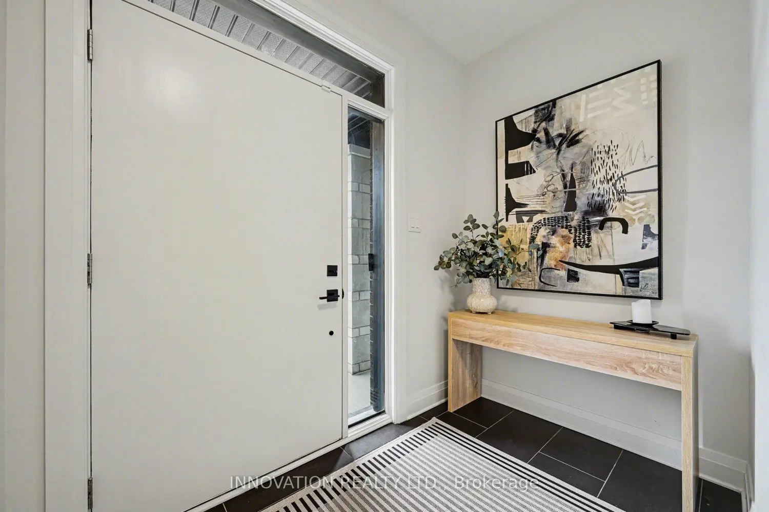 957 Atrium Ridge photo 3