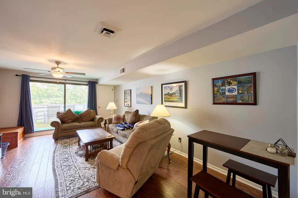 Additional image 5 of 242 Summit House, West Chester, PA 19382