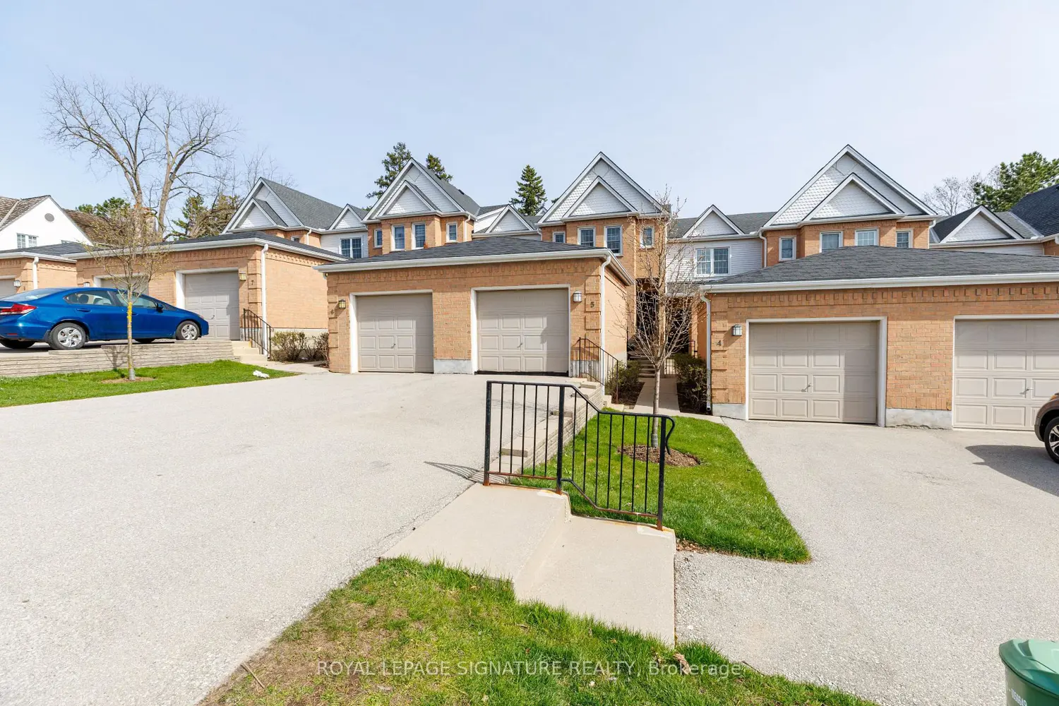 1570 Richmond Street 5 photo 2