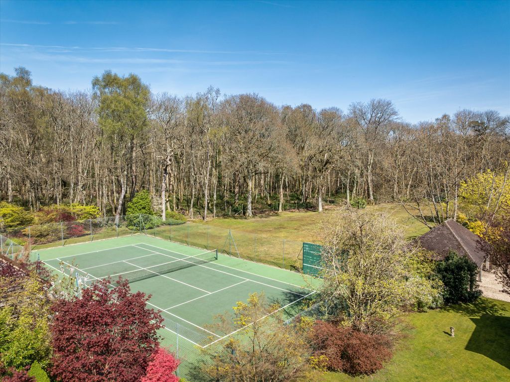 Additional image 14 of 6 bed detached house for saleLinchmere Ridge, Haslemere, Surrey GU27