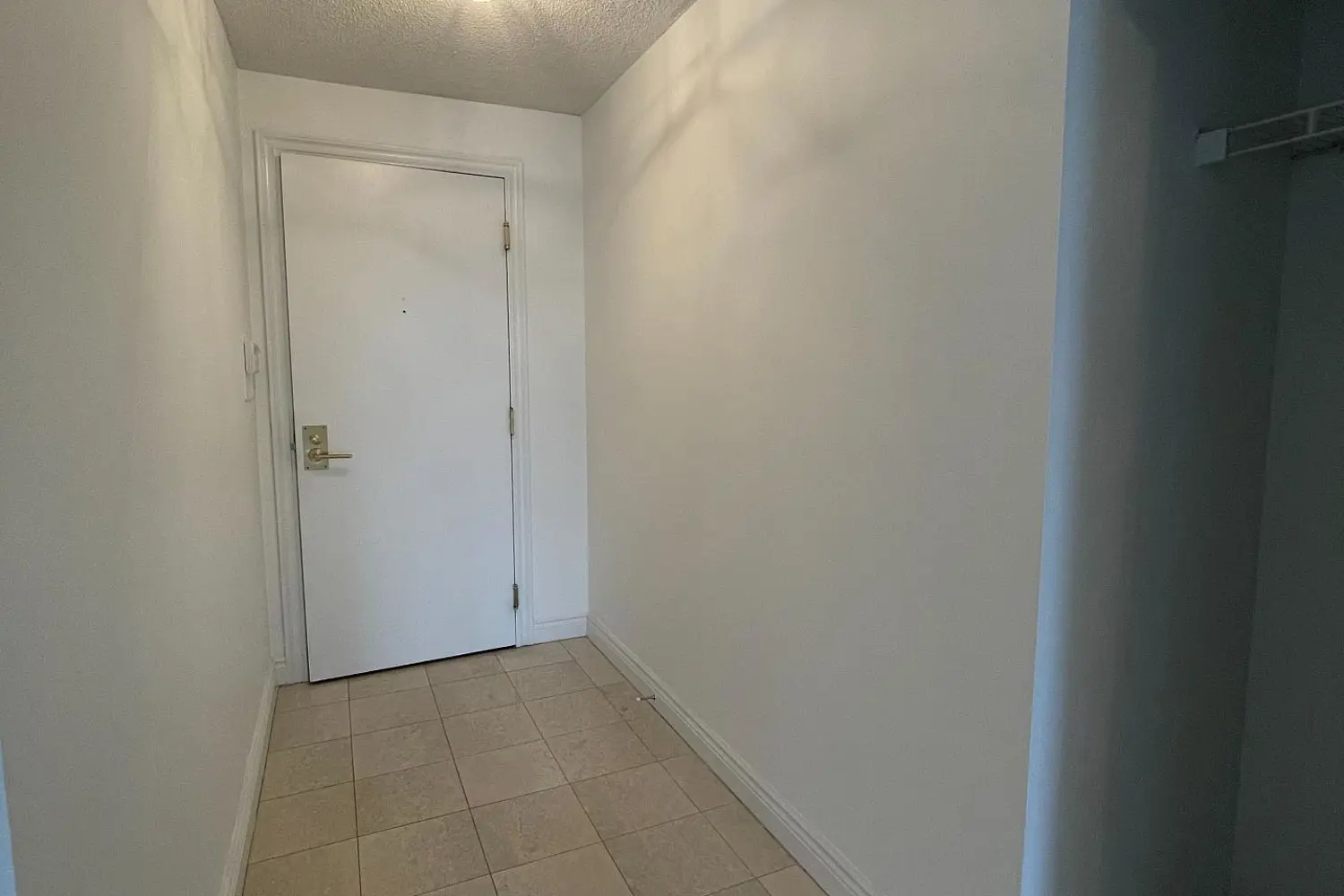 3181 Bayview Avenue 615 photo 2