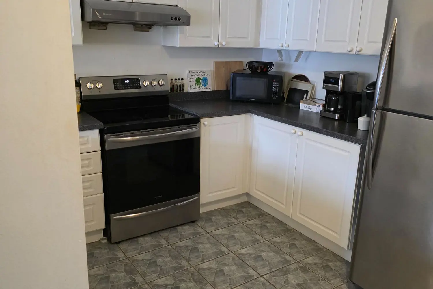 Additional image 4 of 371 Ferndale Drive