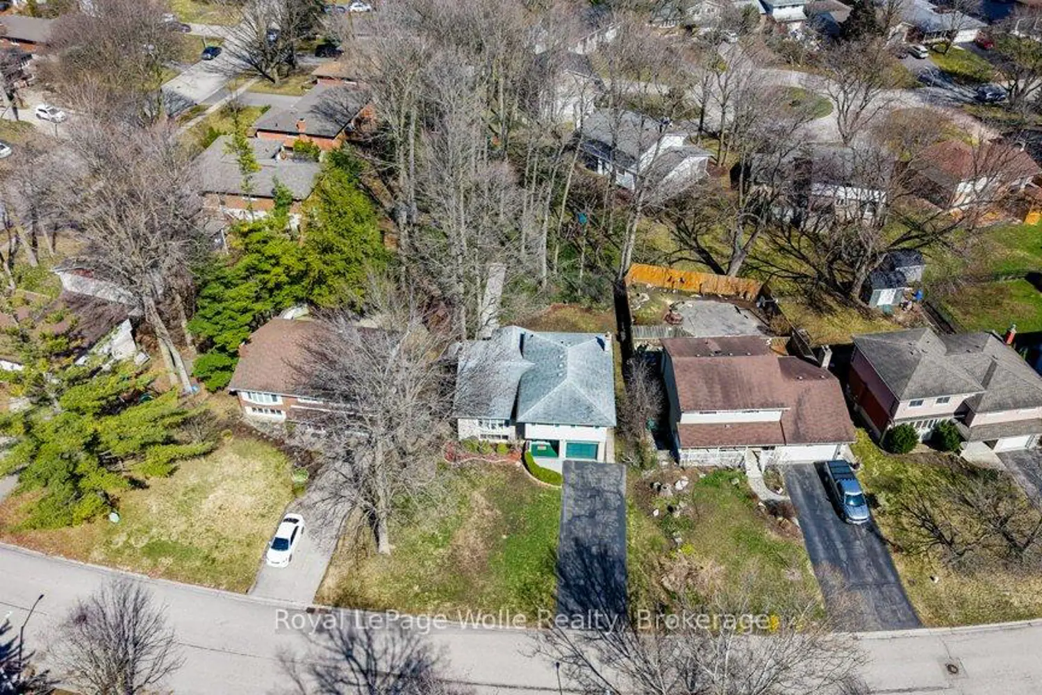 Additional image 14 of 564 Glen Manor Boulevard
