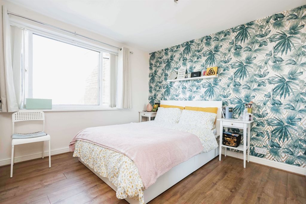 Additional image 6 of 2 bed flat for saleBinswood Road, Halesowen B62