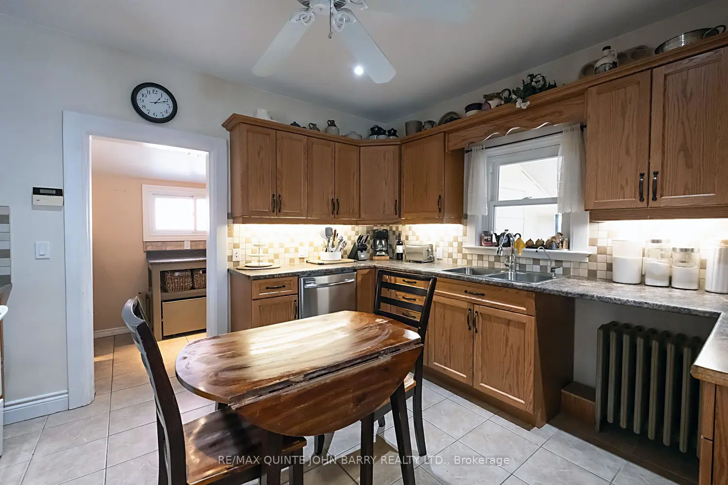 77 Cedar Street photo 4