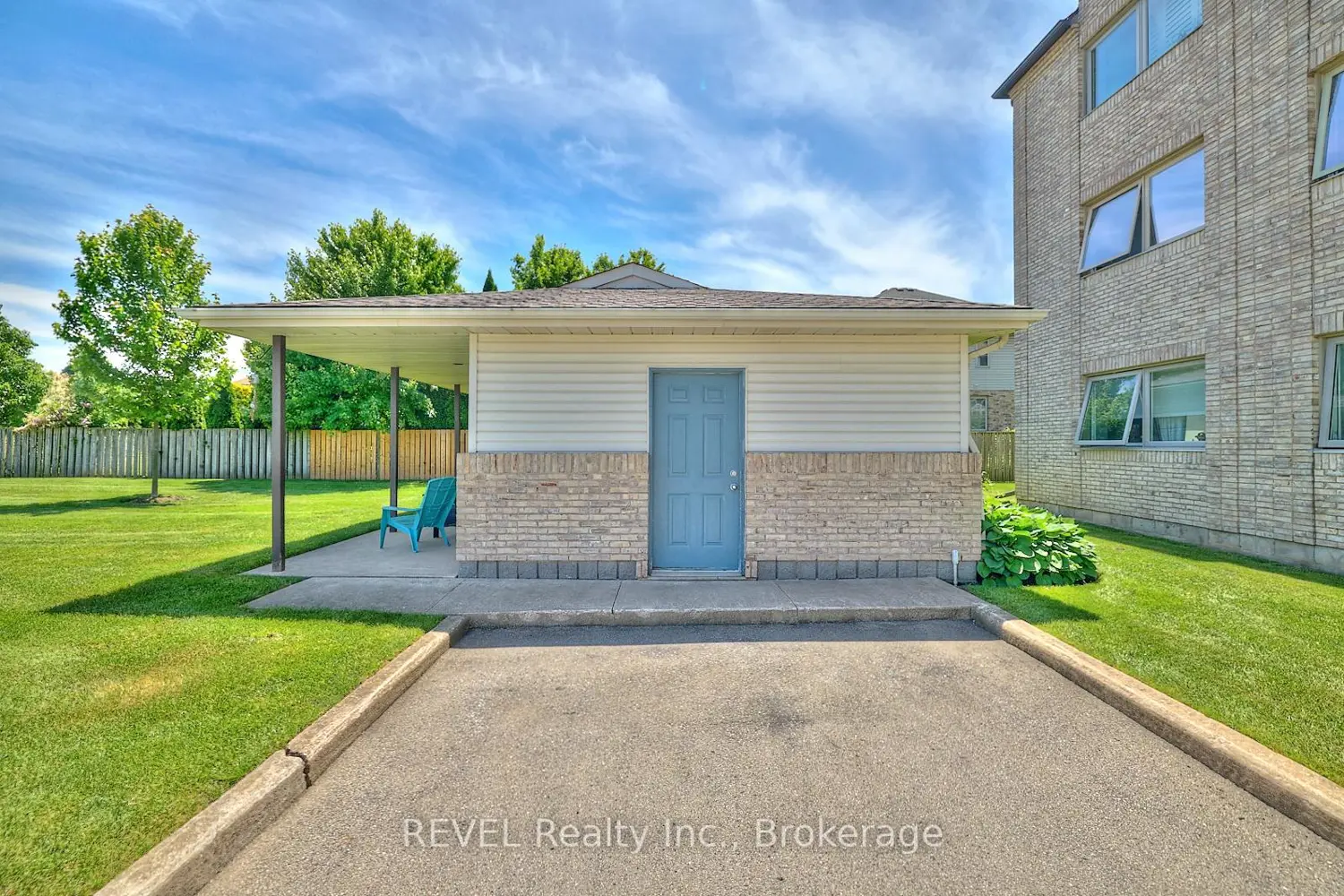 Additional image 14 of 3364 Montrose Road 301