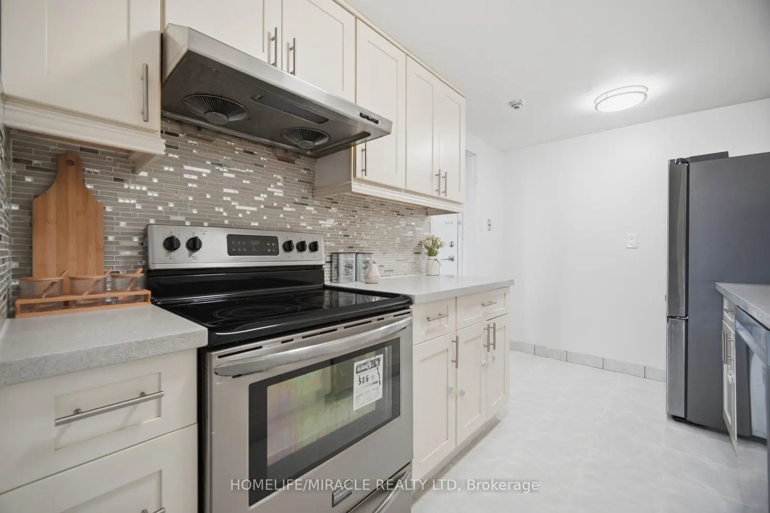 Additional image 8 of 100 Prudential Drive 1703